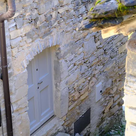 Borgo Di Tatil Evi Laglio
